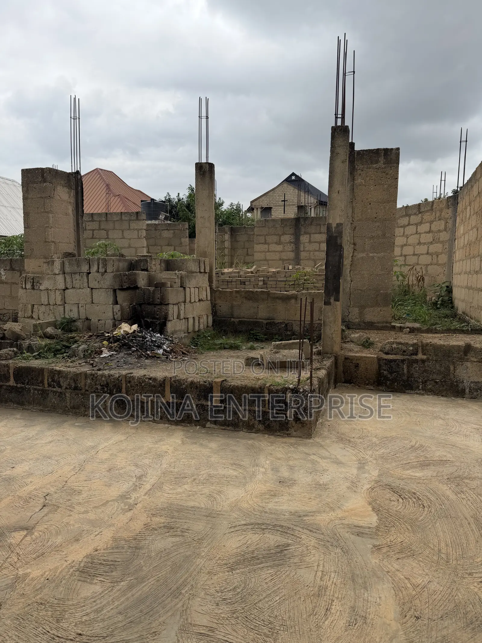 3bdrm House in Kwanwoma, Kumasi Metropolitan for rent
