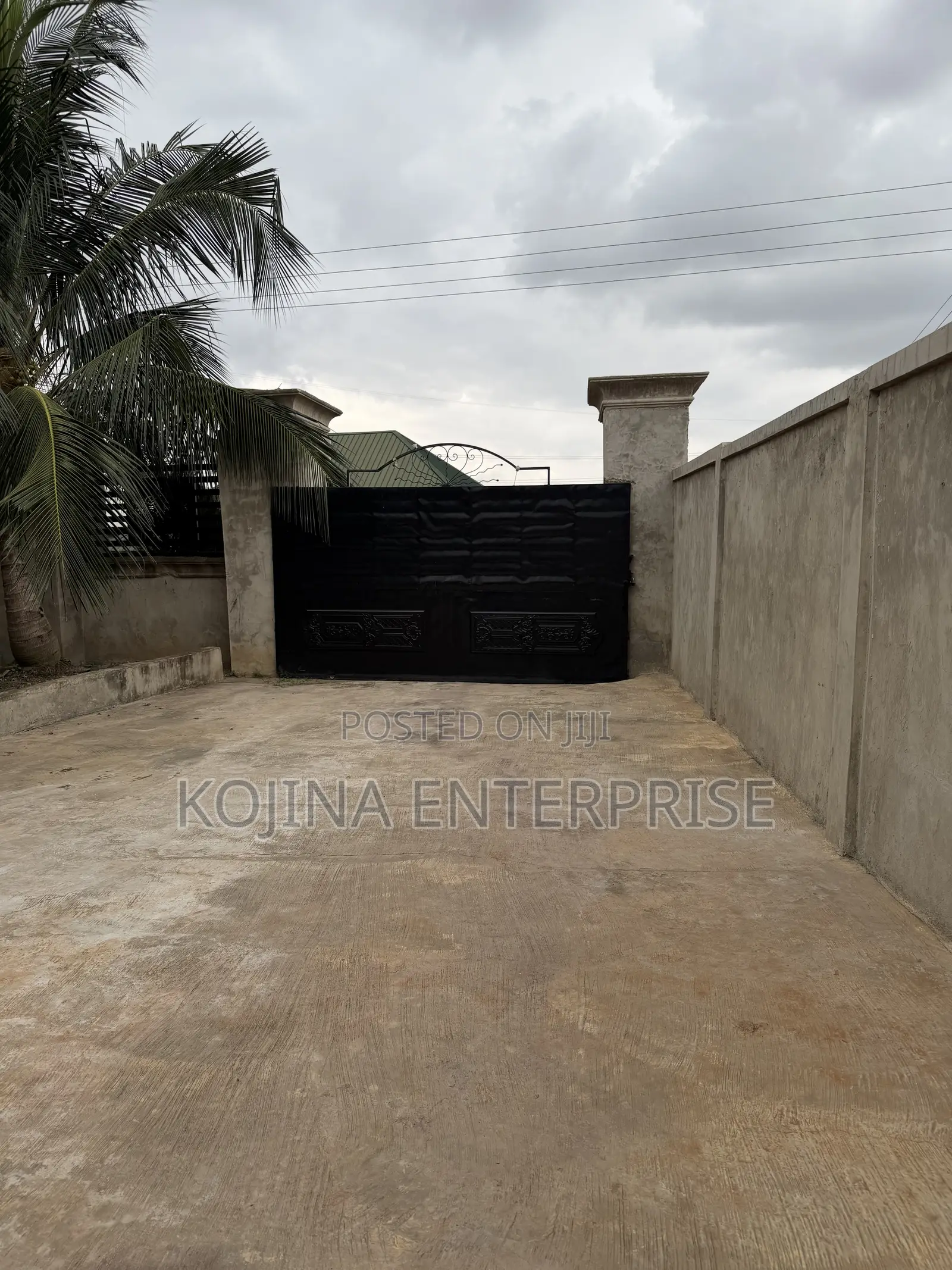 3bdrm House in Kwanwoma, Kumasi Metropolitan for rent