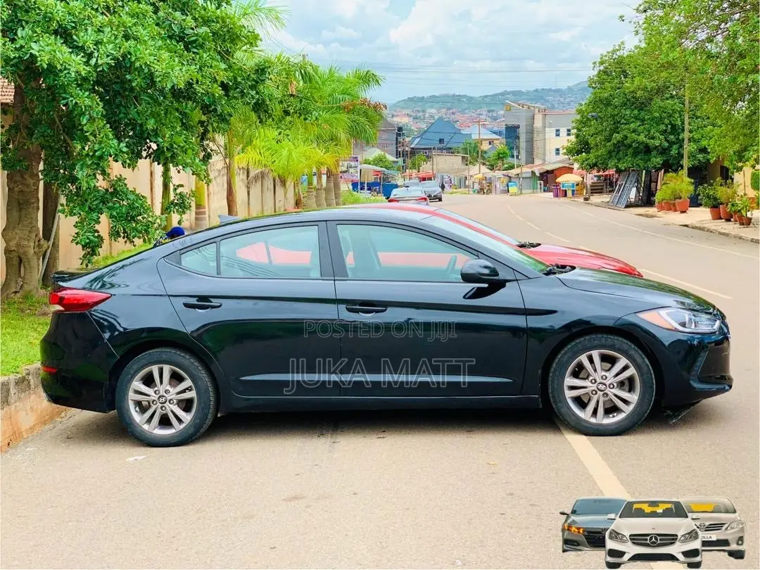 Hyundai Elantra SE Sedan FWD (2.0L 4cyl 6M) 2017 Black