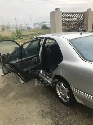 Mercedes-Benz C230 2001 Silver