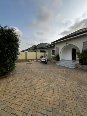 Furnished 4bdrm House in Lakeside Estate, Ashaley Botwe for sale