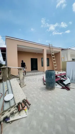 3bdrm House in Ablekuma Ga Odumase, Pentecost for sale