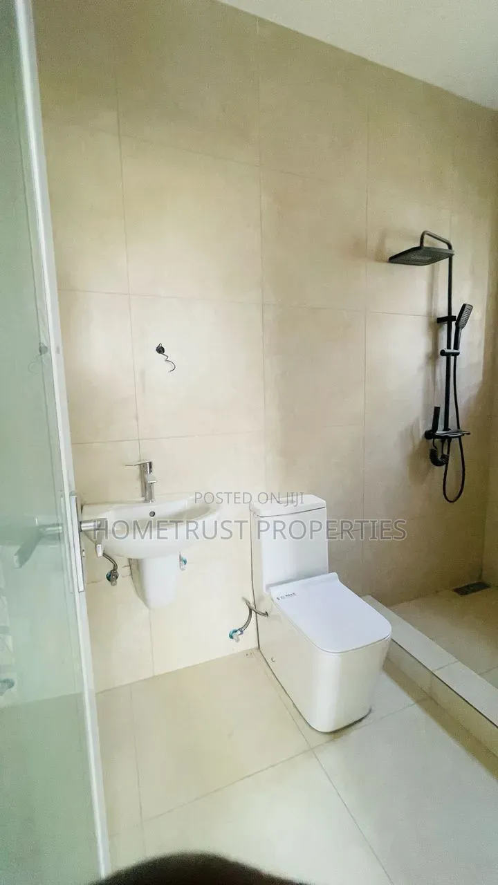 3bdrm House in Ablekuma Ga Odumase, Pentecost for sale