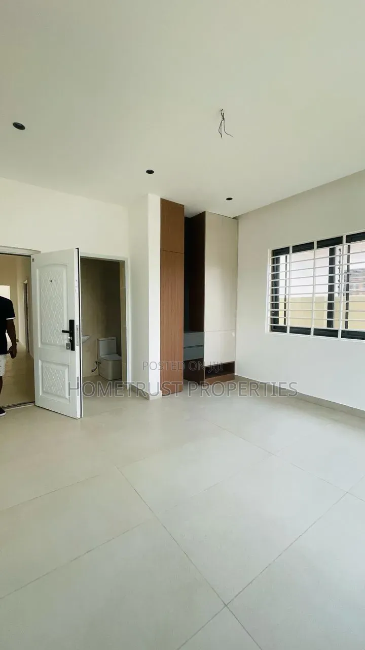 3bdrm House in Ablekuma Ga Odumase, Pentecost for sale