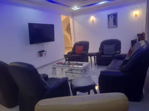 Furnished 4bdrm Duplex in Lakeside Community 8 for sale