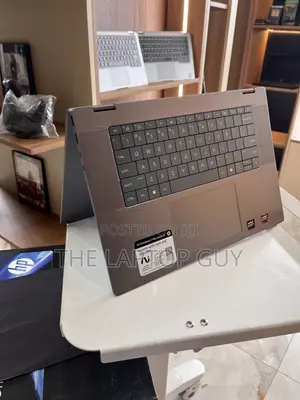 New Laptop HP OmniBook X Flip 16" 16GB AMD Ryzen 5 SSD 512GB
