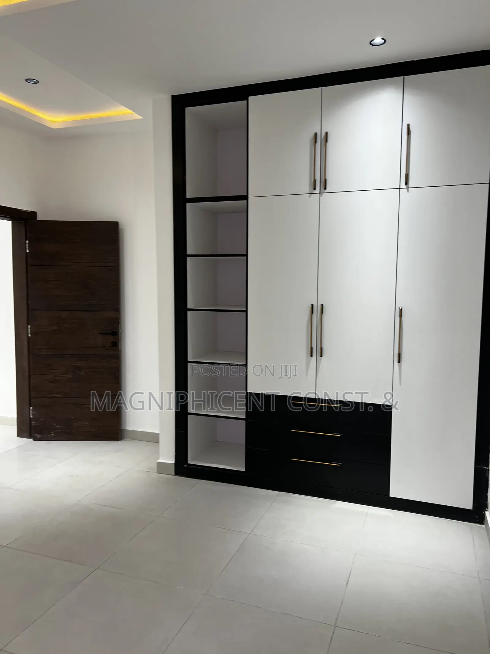 3bdrm House in Lakeside Estate, Ashaley Botwe for sale