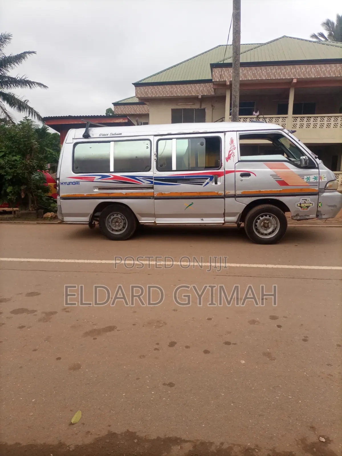 Hyundai H-100 2001 Silver