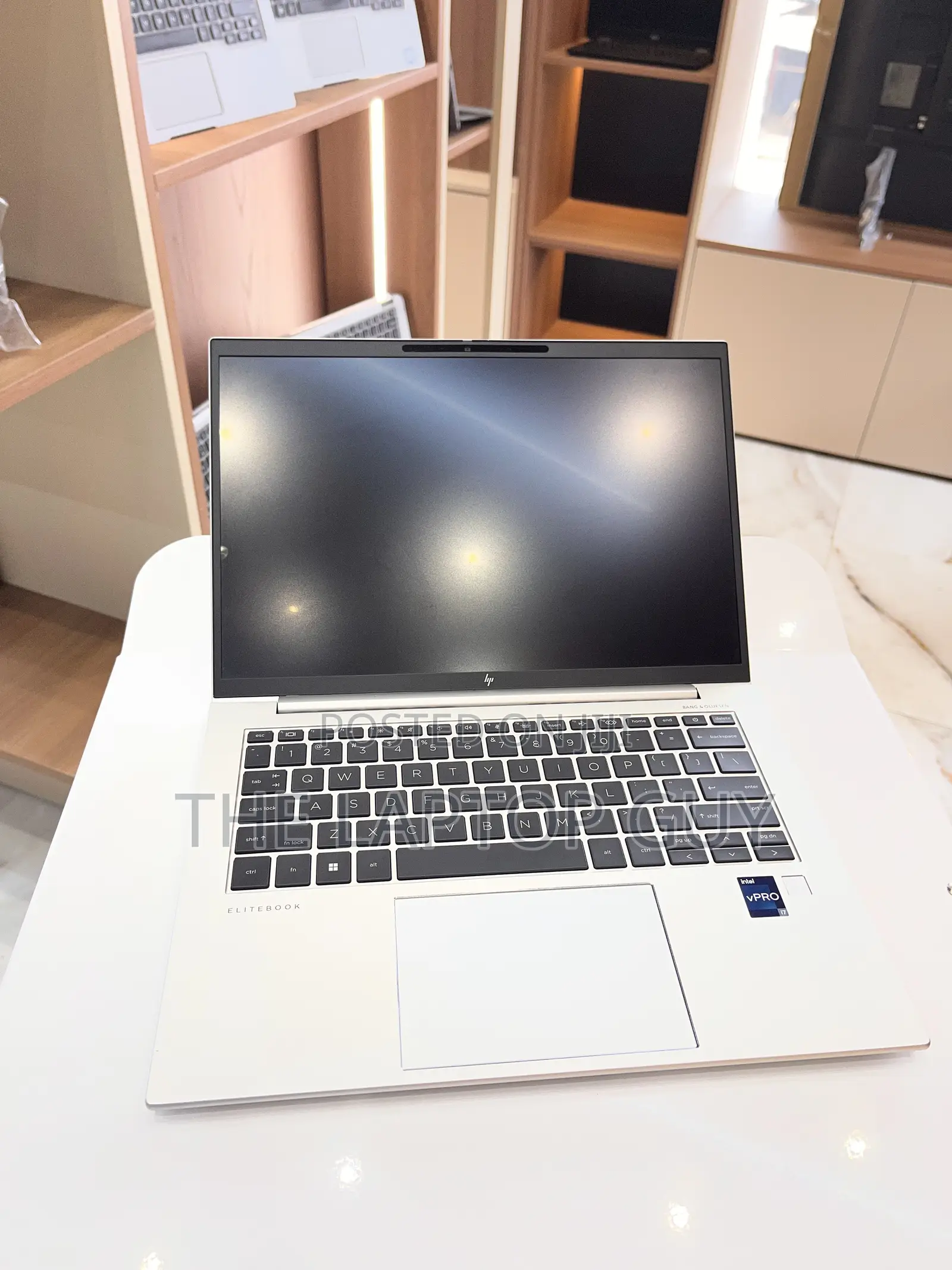 Laptop HP EliteBook 840 G9 8GB Intel Core i7 SSD 256GB
