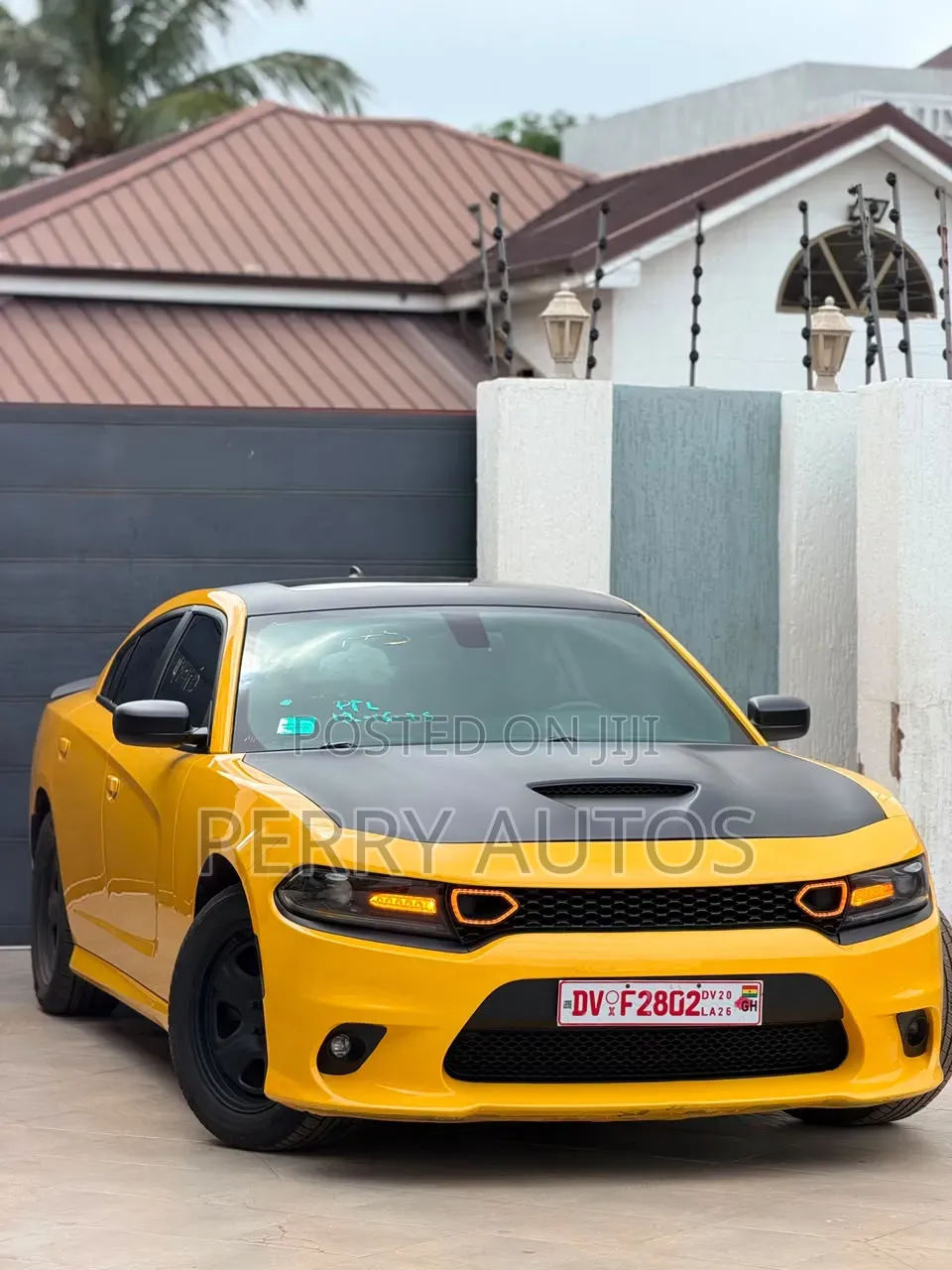 Dodge Charger 2017 Yellow