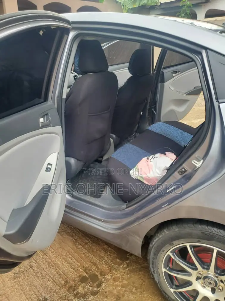 Hyundai Accent 2015 Gray