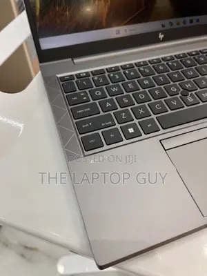 Laptop HP ZBook Firefly G8 16GB Intel Core i5 SSD 256GB