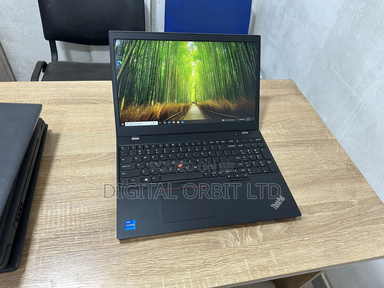 Laptop Lenovo ThinkPad L15 Gen 3 8GB Intel Core i5 SSD 256GB