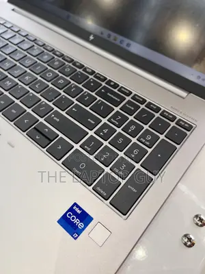 Laptop HP ZBook Firefly 16 G10 16GB Intel Core i7 SSD 512GB