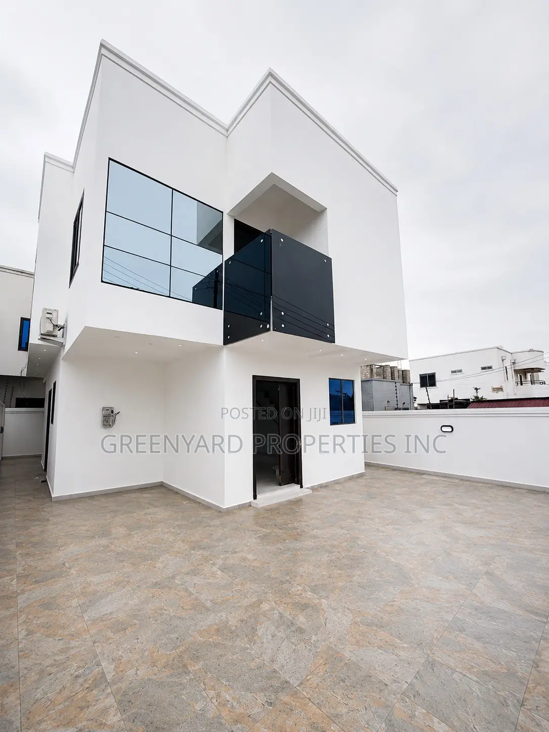 3bdrm House in Hills, East Legon for sale