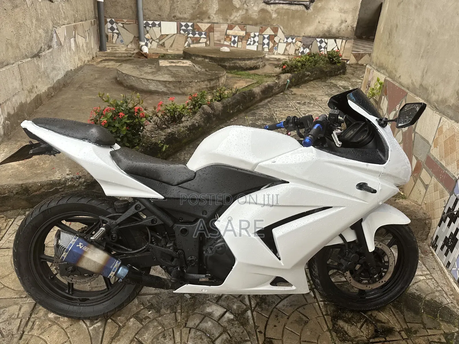 Kawasaki EX250 2009 White