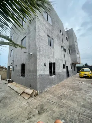 8bdrm Duplex in Mallam Tetegu for sale
