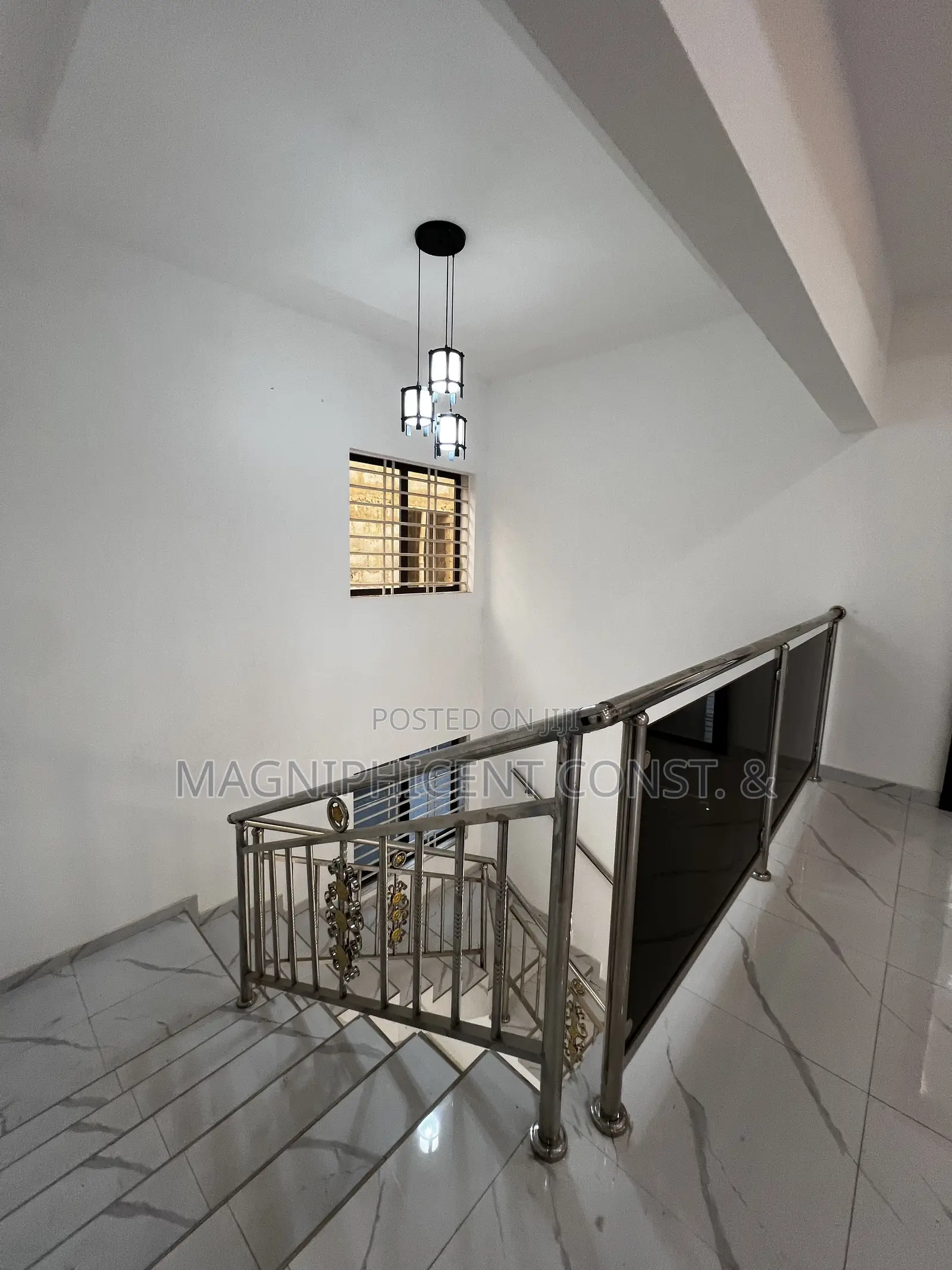 4bdrm Duplex in Ashaley Botwe for sale
