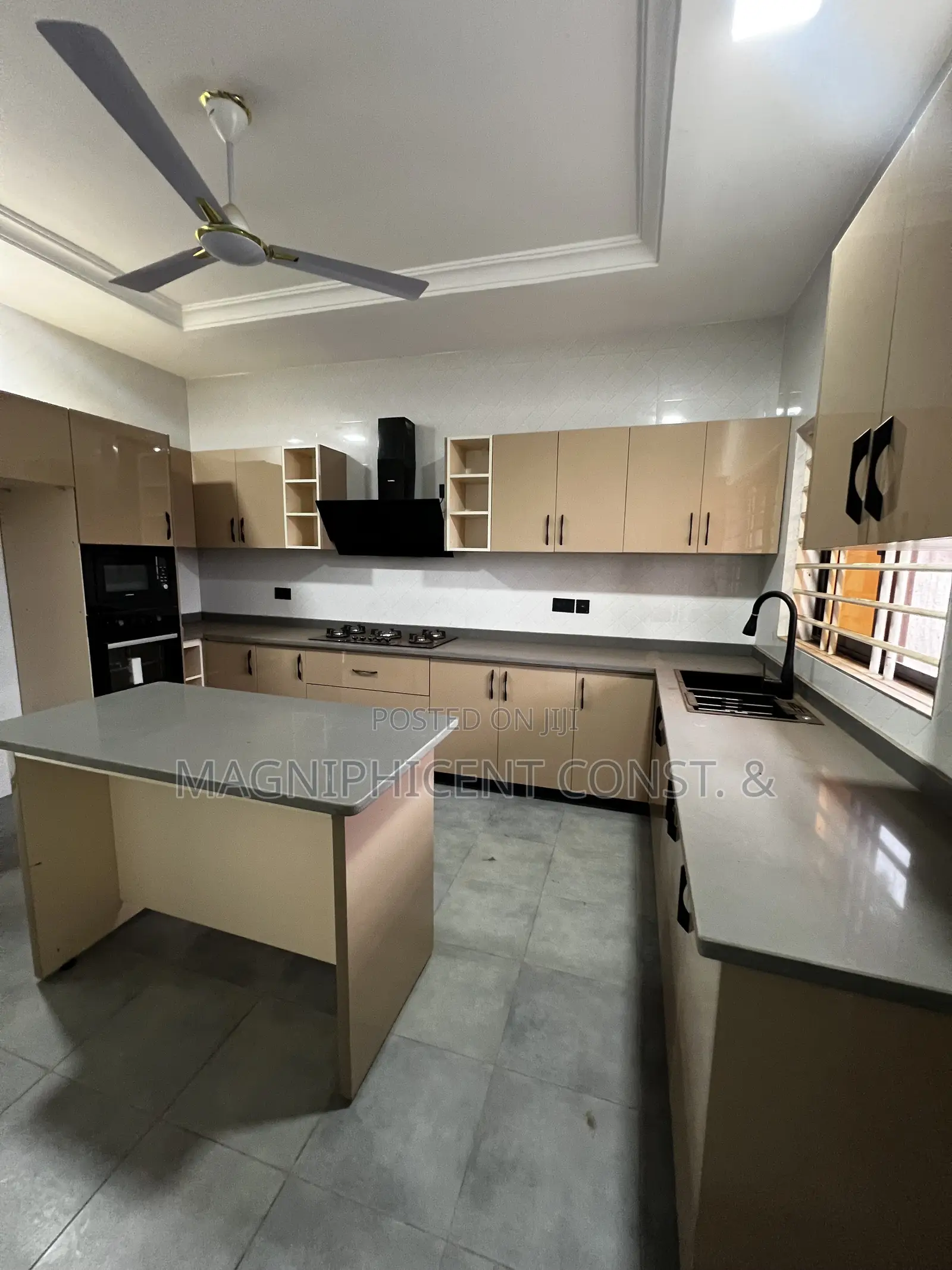 4bdrm Duplex in Ashaley Botwe for sale