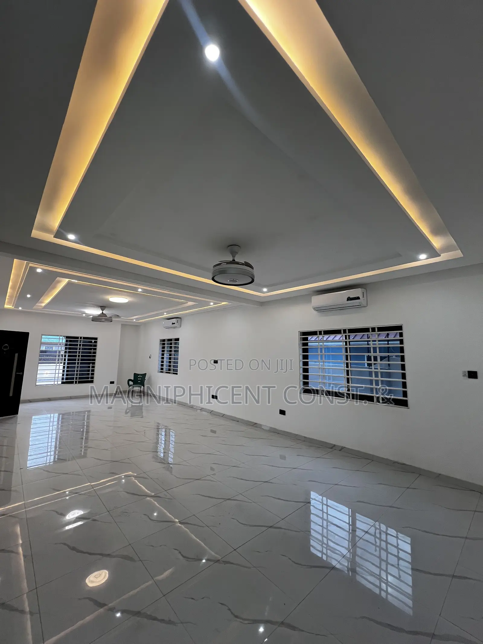 4bdrm Duplex in Ashaley Botwe for sale
