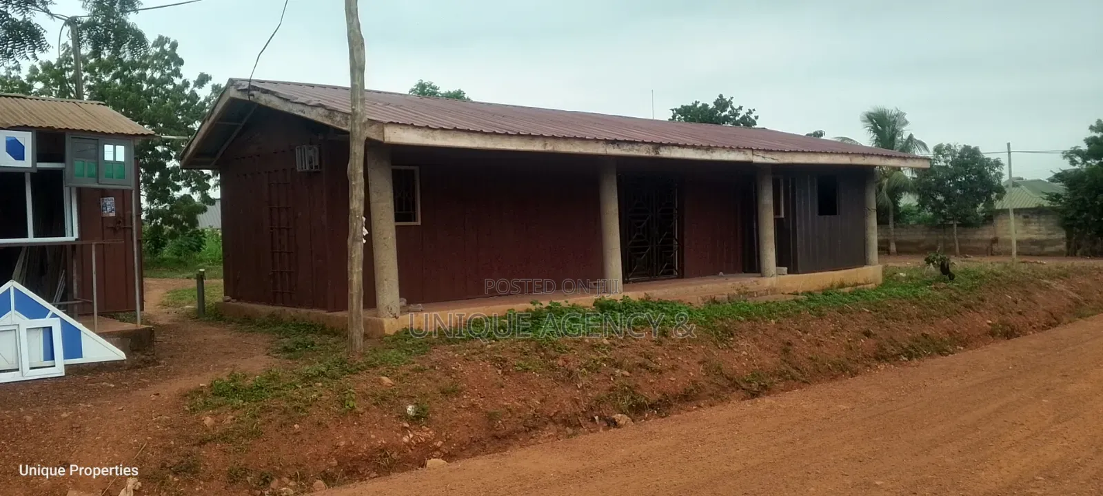 2bdrm Apartment in Pentecost for sale