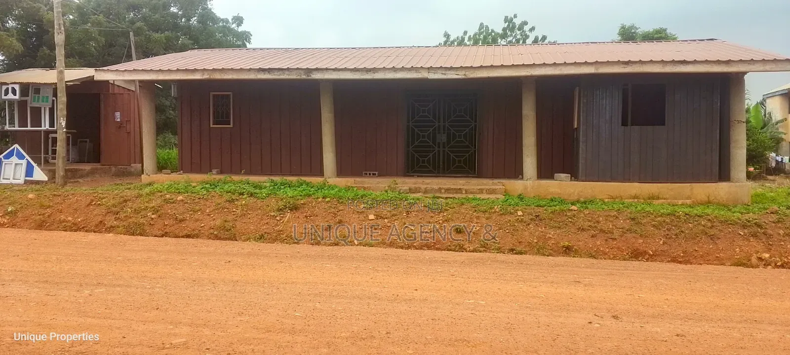 2bdrm Apartment in Pentecost for sale