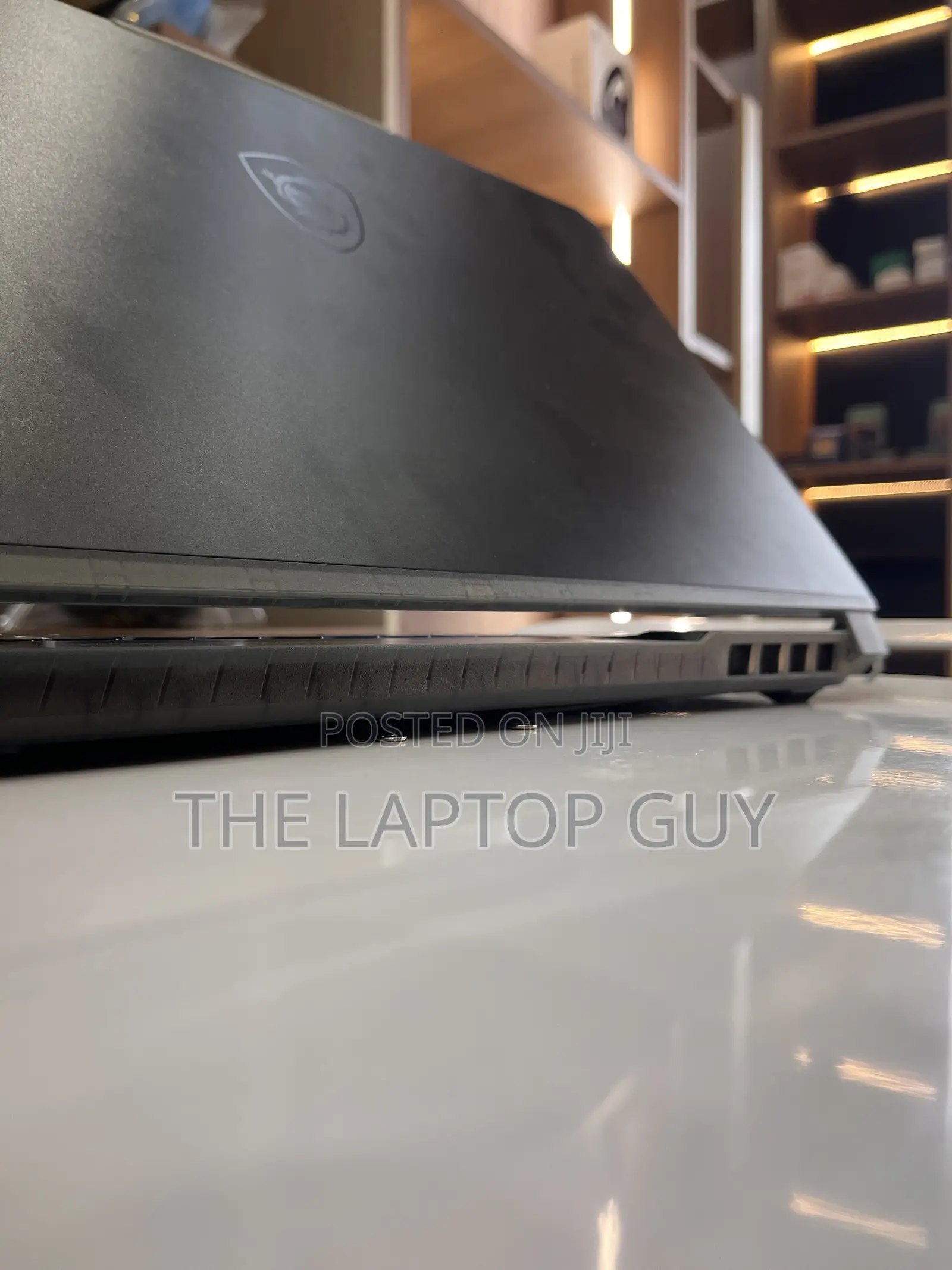 Laptop MSI Cyborg 15 32GB Intel Core i7 SSD 512GB