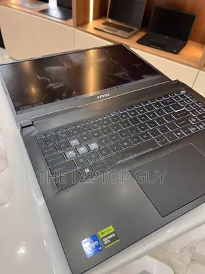 Laptop MSI Cyborg 15 32GB Intel Core i7 SSD 512GB