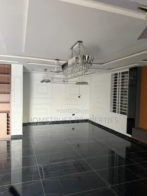 4bdrm Duplex in Ablekuma Nsakina, Pentecost for rent