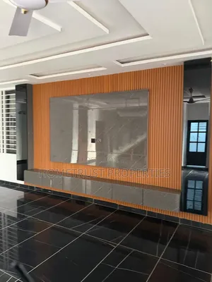 4bdrm Duplex in Ablekuma Nsakina, Pentecost for rent