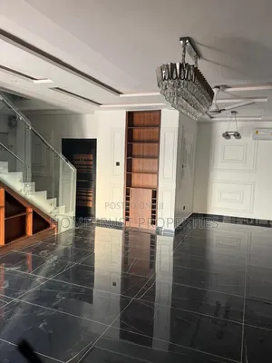 4bdrm Duplex in Ablekuma Nsakina, Pentecost for rent