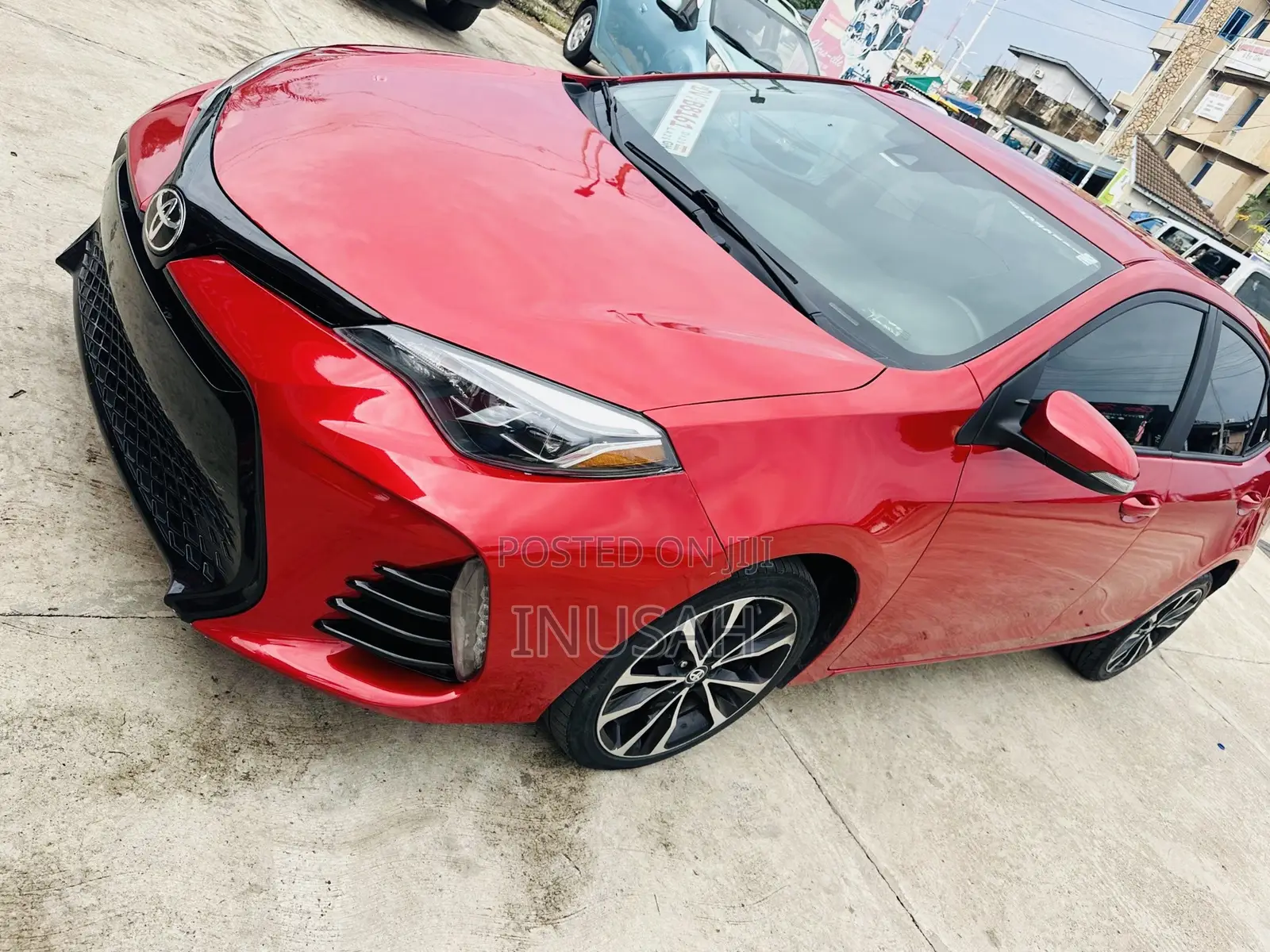 Toyota Corolla SE (1.8L 4cyl 2A) 2018 Red