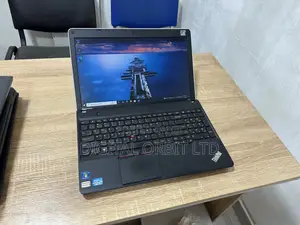 Laptop Lenovo ThinkPad Edge E530 8GB Intel Core i3 HDD 500GB