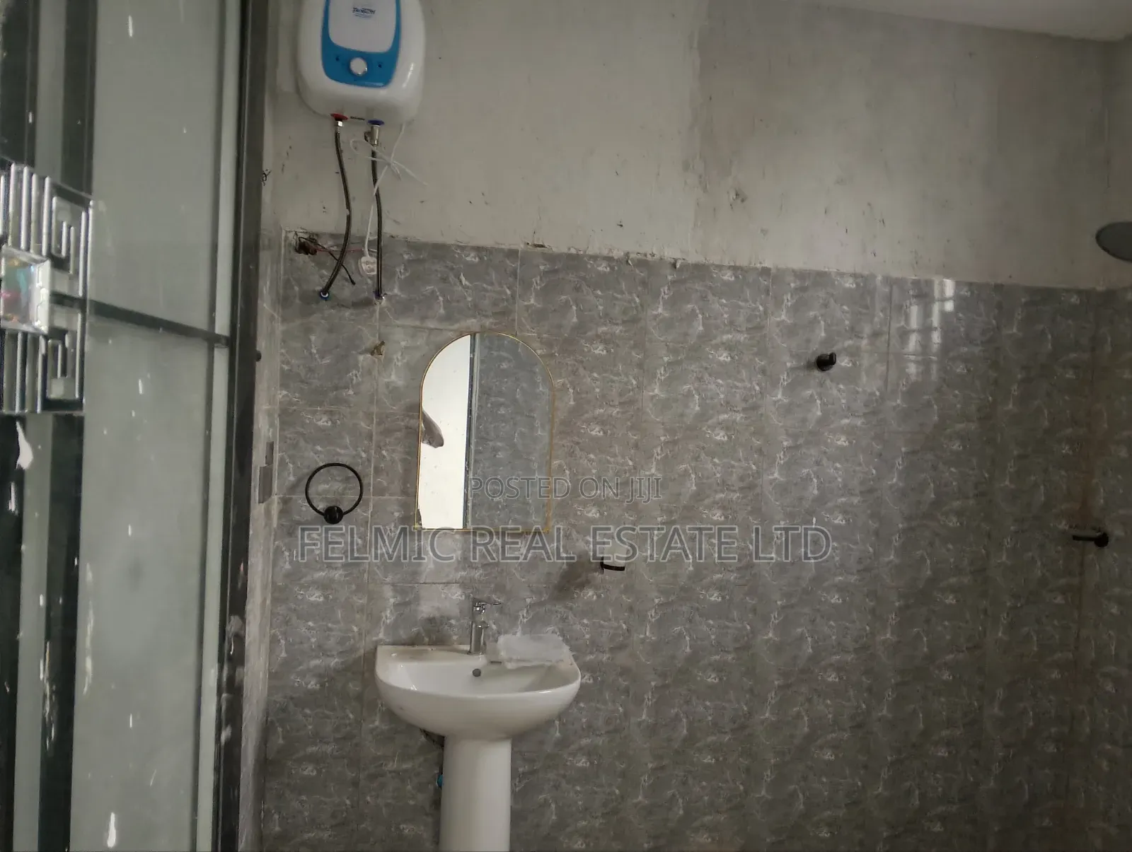 4bdrm House in Abokobi, Boi for sale