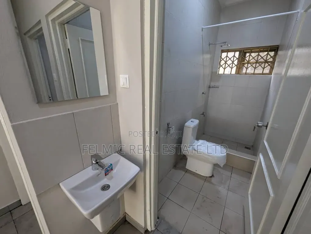 2bdrm Apartment in Achimota Cfc for rent