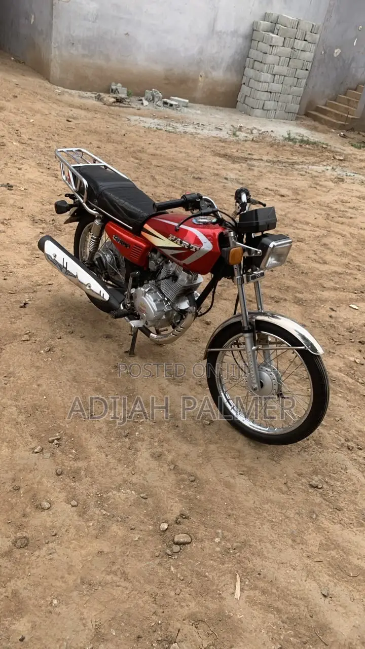 Royal RY125 2025 Red