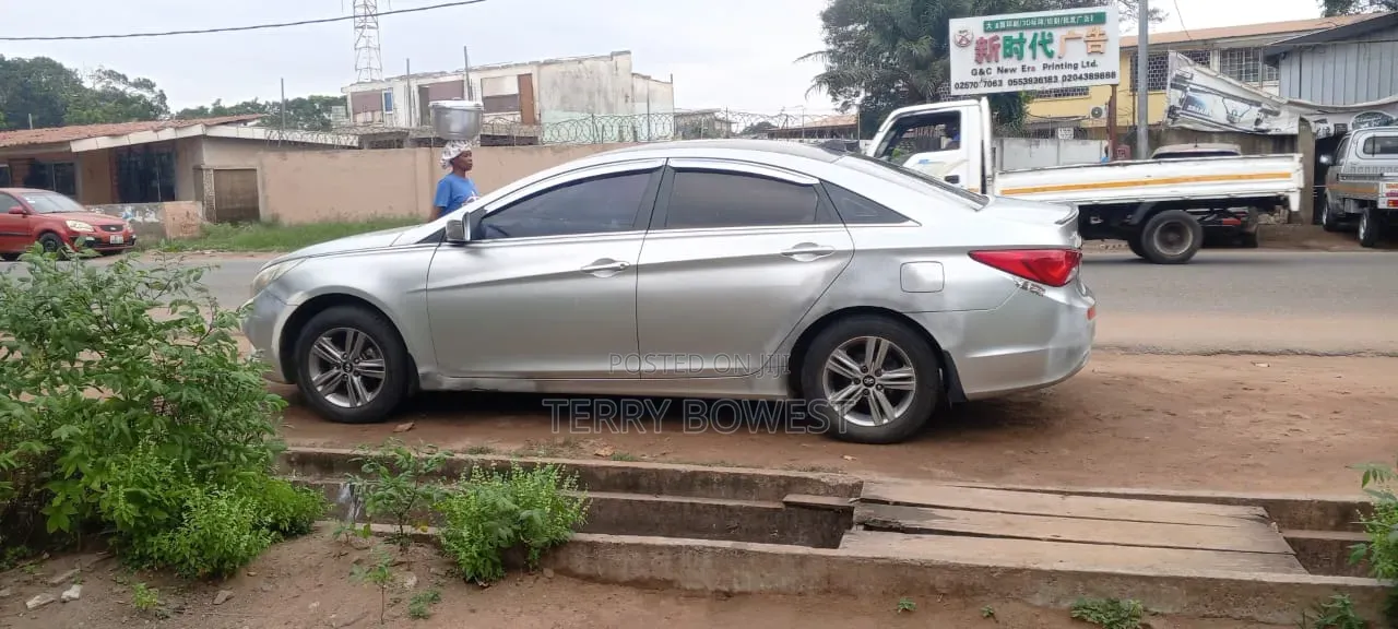 Hyundai Sonata 2013 Silver