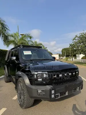 Jetour T2 2.0 Petrol AWD 2024 Black