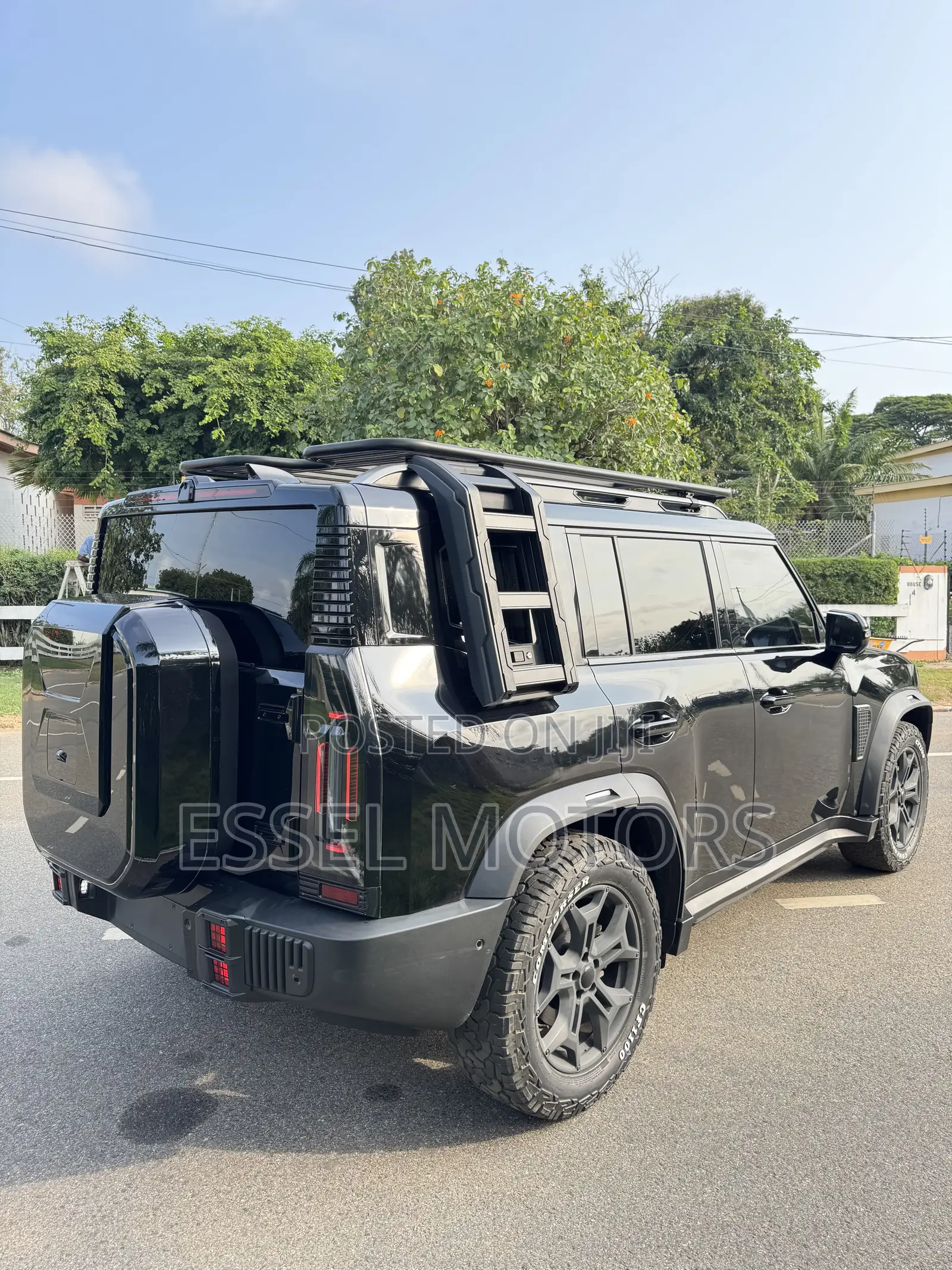 Jetour T2 2.0 Petrol AWD 2024 Black