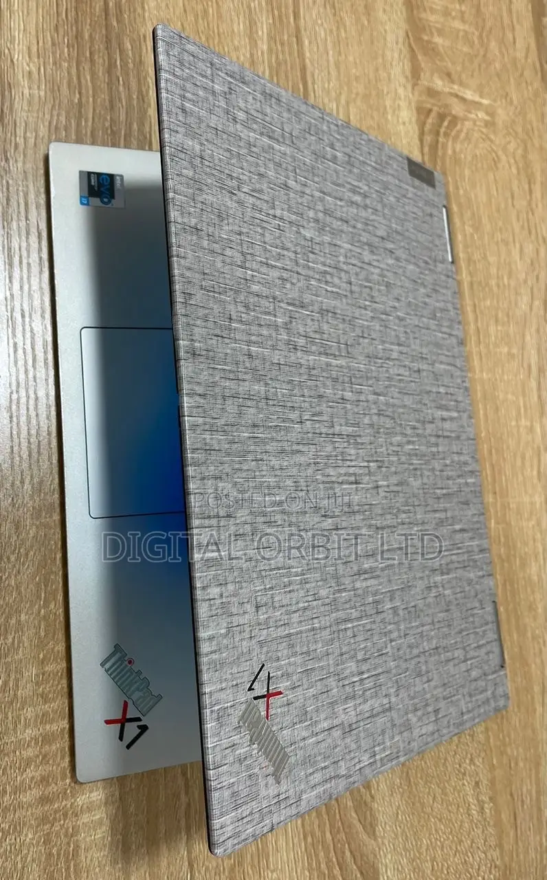Laptop Lenovo ThinkPad X1 Titanium Gen 1 16GB Intel Core i7 SSD 512GB