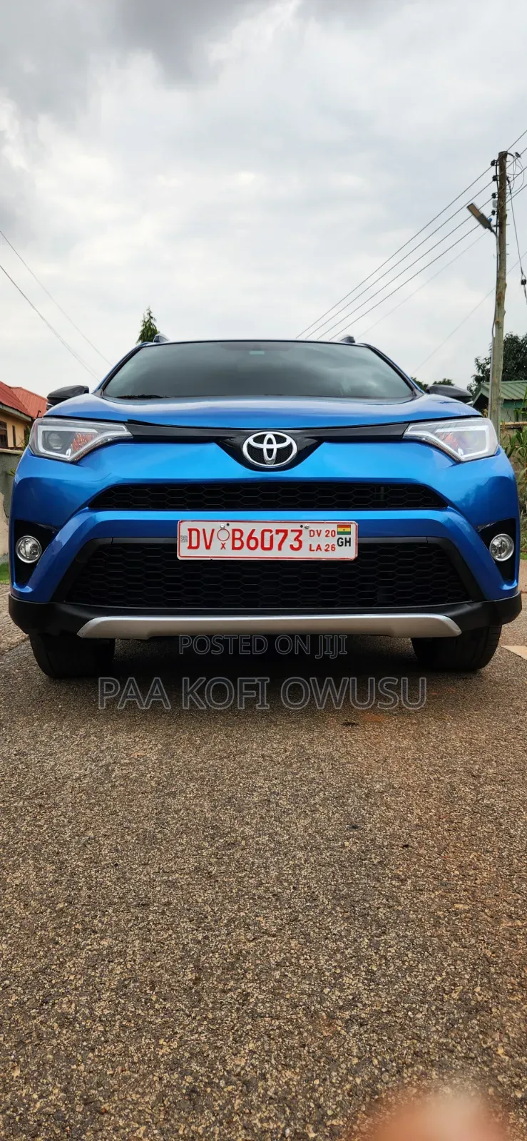 Toyota RAV4 SE FWD (2.5L 4cyl 6A) 2017 Blue