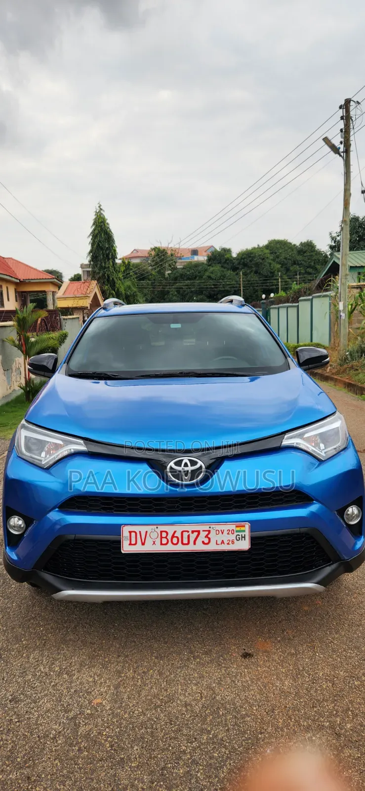 Toyota RAV4 SE FWD (2.5L 4cyl 6A) 2017 Blue
