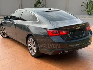 Chevrolet Malibu Premier w/2LZ 2017 Gray