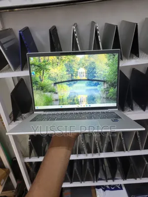 Laptop HP EliteBook 840 G9 16GB Intel Core i7 SSD 512GB