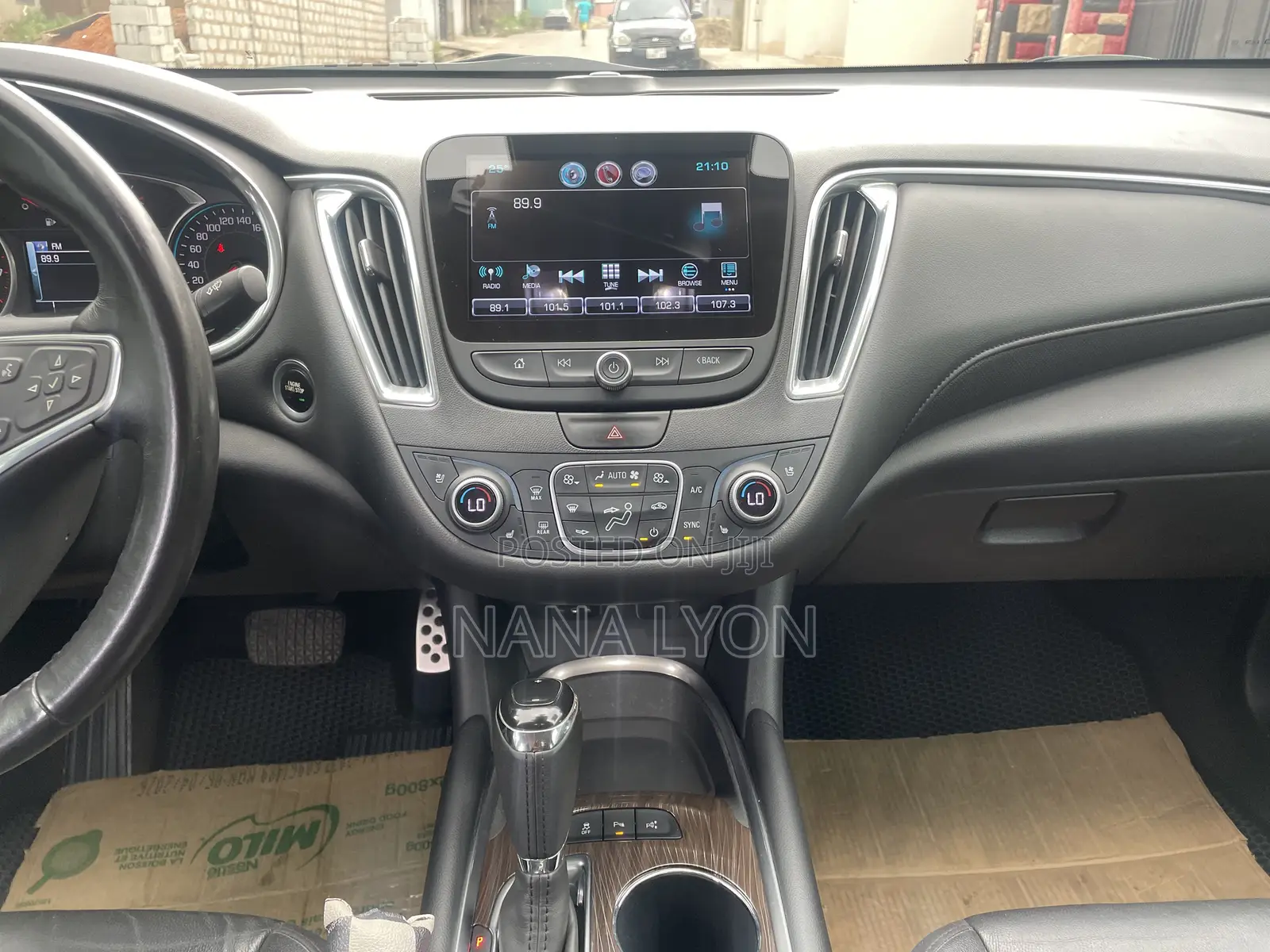Chevrolet Malibu Premier w/2LZ 2017 Gray