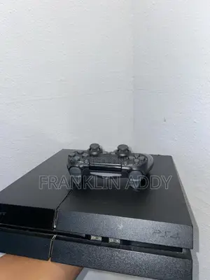 PS4 Standard