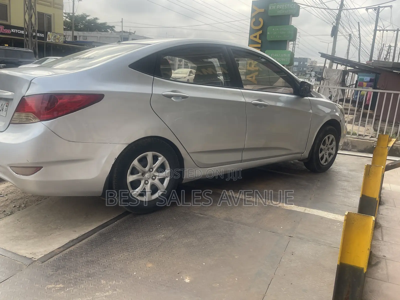 Hyundai Accent GLS 4dr Sedan (1.6L 4cyl 6A) 2014 Gray
