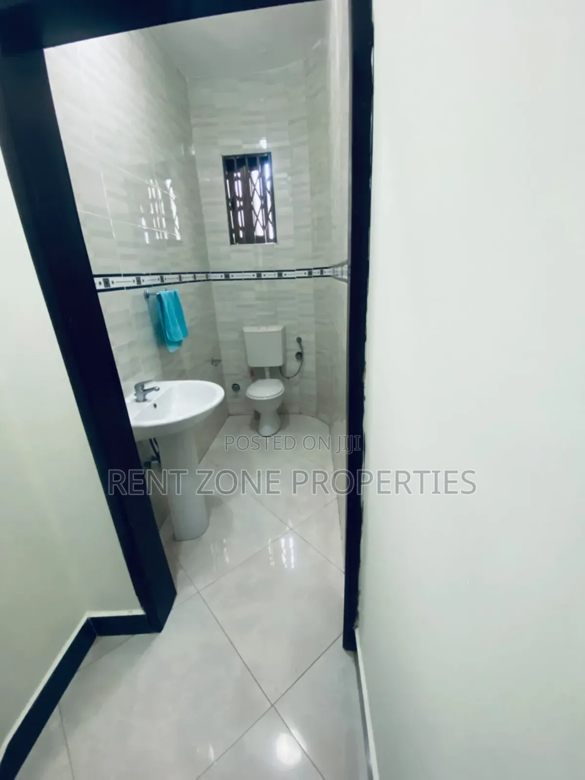 7bdrm Duplex in Achimota for rent
