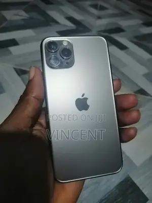 Apple iPhone 11 256 GB Silver