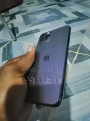 Apple iPhone 11 256 GB Silver